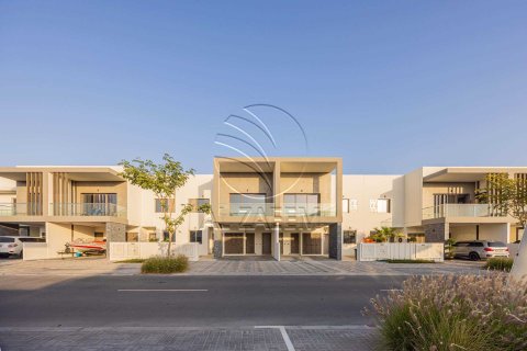Βίλα στην Yas Island, Abu Dhabi, ΗΑΕ 3 υπνοδωμάτια, 300 τ.μ. Αρ. 725690
