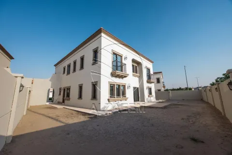 فيلا للبيع في أبو ظبي، الإمارات العربية المتحدة 5 غرفة نوم ، 428 متر مربع ، رقم 725692 - صورة 7