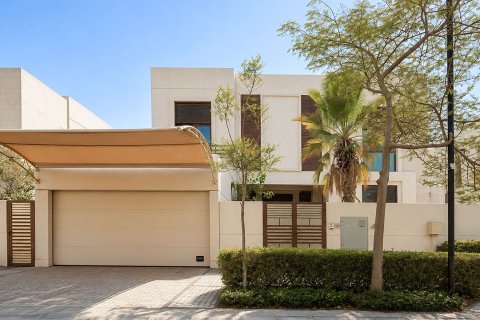 Villa em Meydan, Dubai, EAU 5 quartos, 531.91 m2 № 749995