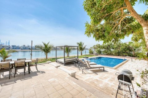 Vilă de închiriat în Palm Jumeirah, Dubai, EAU 6 dormitoare, 1245.83 mp.  №747479 - poză 16