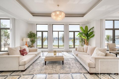 Vilă de închiriat în Palm Jumeirah, Dubai, EAU 6 dormitoare, 1245.83 mp.  №747479 - poză 6