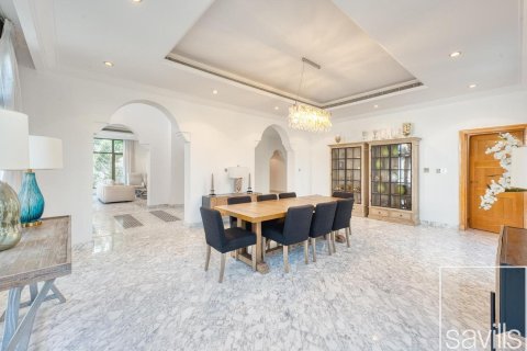 Vilă de închiriat în Palm Jumeirah, Dubai, EAU 6 dormitoare, 1245.83 mp.  №747479 - poză 12