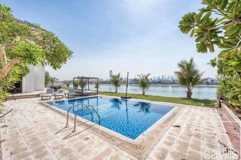 Vilă de închiriat în Palm Jumeirah, Dubai, EAU 6 dormitoare, 1245.83 mp.  №747479 - poză 3