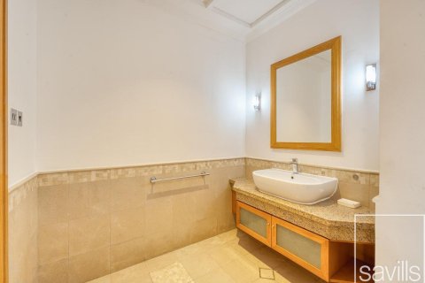 Vilă de închiriat în Palm Jumeirah, Dubai, EAU 6 dormitoare, 1245.83 mp.  №747479 - poză 23