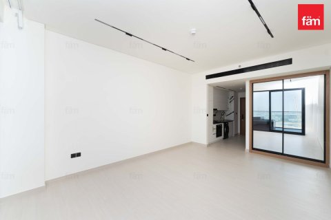 Apartment in Business Bay, Dubai, UAE 50.8 sq.m. № 668864 - photo 2