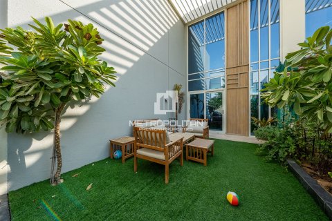 Maison de ville à vendre à  Dubai Land, Dubai, EAU 2 chambres, 124 m2 № 663983 - photo 3