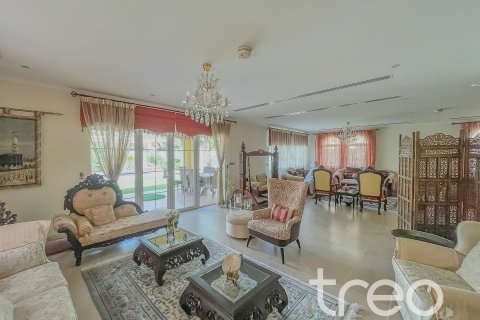 Villa zur Miete in Jumeirah Park, Dubai, VAE 4 Schlafzimmer, 402.73 m2 Nr. 741128 - Foto 6