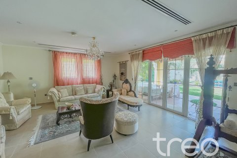 Villa zur Miete in Jumeirah Park, Dubai, VAE 4 Schlafzimmer, 402.73 m2 Nr. 741128 - Foto 7