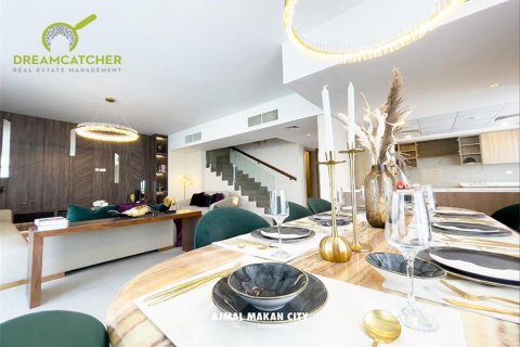 Huvila Sharjah, Arabiemiraatit 4 makuuhuonetta, 257.7 m2 № 512470 - kuva 9