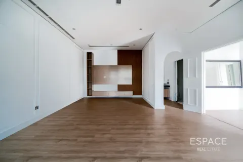 Villa sa Al Furjan, Dubai, UAE 7 silid-tulugan, 595 sq.m. № 737765 - larawan 4