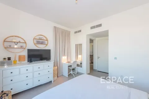 Villa sa Dubai Hills Estate, UAE 4 silid-tulugan, 229 sq.m. № 737771 - larawan 11