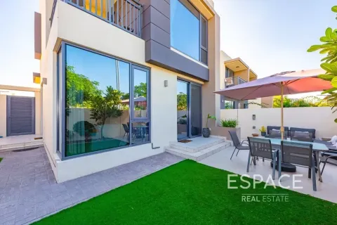 Vila di Dubai Hills Estate, UAE 4 bilik tidur, 229 meter persegi № 737771