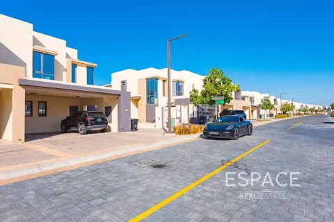 Villa sa Dubai Hills Estate, UAE 4 silid-tulugan, 229 sq.m. № 737771 - larawan 20