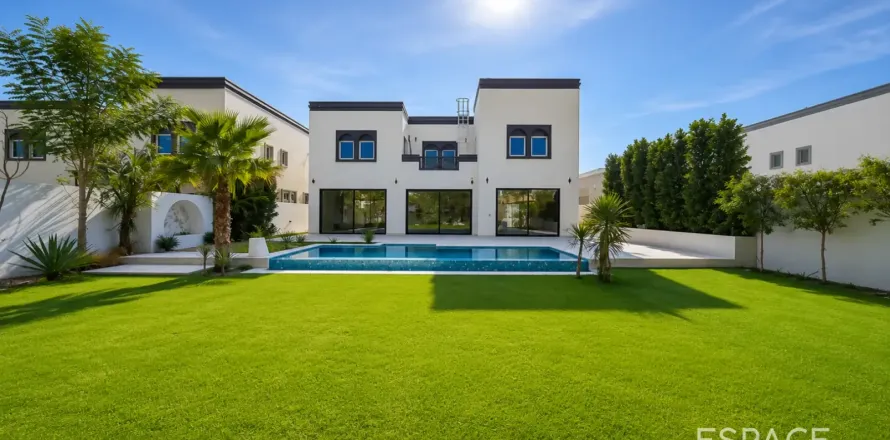 Villa a Jumeirah Park, Dubai, EAU 3 camere da letto, 334 mq. № 737768