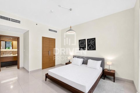 Apartamento para arrendamento em Downtown Dubai (Downtown Burj Dubai), Dubai, EAU 2 quartos, 114.36 m2 № 759627 - foto 5