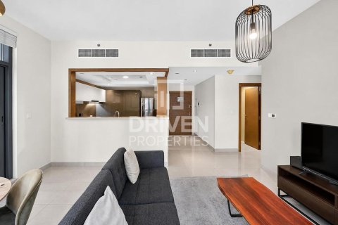 Apartamento para arrendamento em Downtown Dubai (Downtown Burj Dubai), Dubai, EAU 2 quartos, 114.36 m2 № 759627 - foto 4