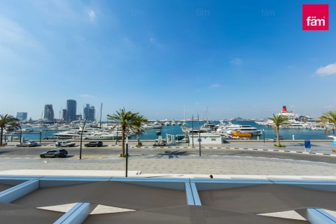 Apartment in Mina Rashid, Dubai, UAE 2 bedrooms, 112.9 sq.m. № 721633 - photo 22
