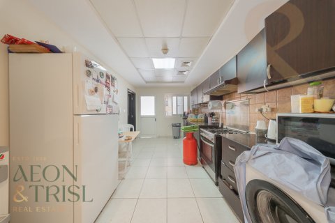 Vila u gradu Jumeirah Village Circle, Dubai, UAE 3 spavaće sobe, 143 m2 Br. 648146 - Slika 3