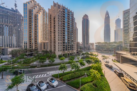 Apartament në Downtown Dubai (Downtown Burj Dubai), Emiratet e Bashkuara Arabe 2 dhoma gjumi, 111 m2. № 648151 - Foto 3