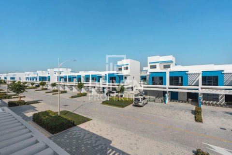 Townhouse in Damac Lagoons, Dubai, UAE 3 bedrooms, 144 sq.m. № 756908 - photo 12
