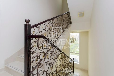 Villa til leje i The Villa, Dubai, UAE 5 soveværelser, 658.5 kvm № 756906 - foto 9