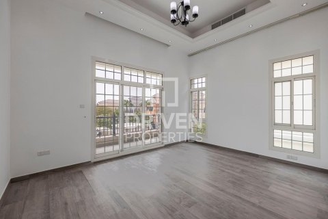 Üürile anda villa asukohaga The Villa, Dubai, AÜE: 5 magamistoaga, 561.04 m² Nr 756907 - pilt 11