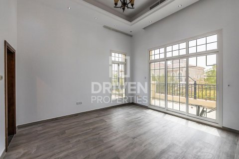 Üürile anda villa asukohaga The Villa, Dubai, AÜE: 5 magamistoaga, 561.04 m² Nr 756907 - pilt 13
