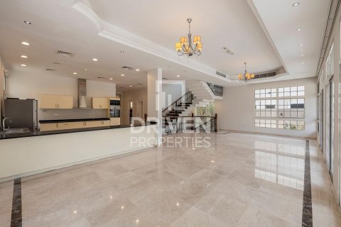 Üürile anda villa asukohaga The Villa, Dubai, AÜE: 5 magamistoaga, 561.04 m² Nr 756907 - pilt 2