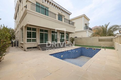 Üürile anda villa asukohaga The Villa, Dubai, AÜE: 5 magamistoaga, 561.04 m² Nr 756907 - pilt 4