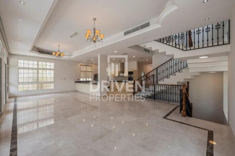 Üürile anda villa asukohaga The Villa, Dubai, AÜE: 5 magamistoaga, 561.04 m² Nr 756907 - pilt 5