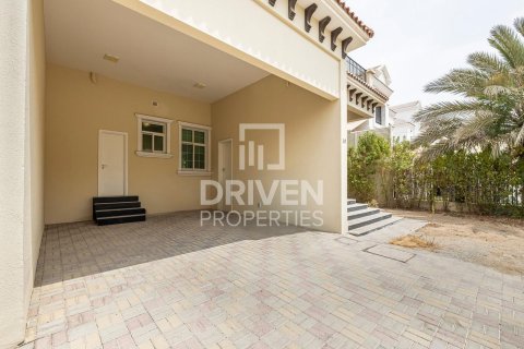 Üürile anda villa asukohaga The Villa, Dubai, AÜE: 5 magamistoaga, 561.04 m² Nr 756907 - pilt 25