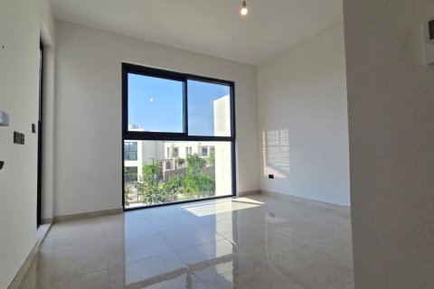 Таунхаус Рас-эль-Хайма, БАӘ-да 2 жатын бөлмелер, 130 м² № 734651 - фото 12