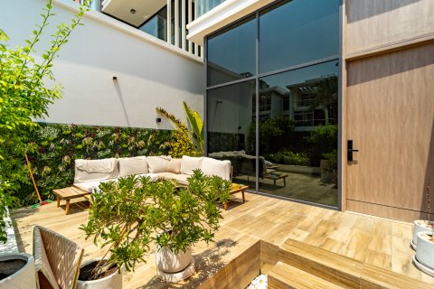 خانه شهری برای فروش در  Jumeirah Village Circle، Dubai، امارات متحده عربی  4 خوابه ، 156 متر مربع ، شماره 734222 - تصویر 27
