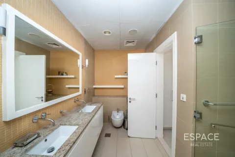 Apartman u Palm Jumeirah, Dubai, UAE 2 spavaćih soba, 156 m2 Br. 738301 - fotografija 11
