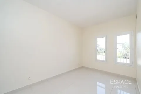Kuća u nizu u The Springs, Dubai, UAE 3 spavaćih soba, 257 m2 Br. 738451 - fotografija 7