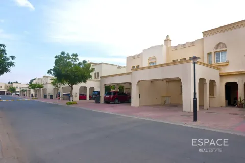 Kuća u nizu u The Springs, Dubai, UAE 3 spavaćih soba, 257 m2 Br. 738451 - fotografija 16