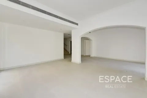 Villa sa Meadows, Dubai, UAE 5 silid-tulugan, 353 sq.m. № 738453 - larawan 12