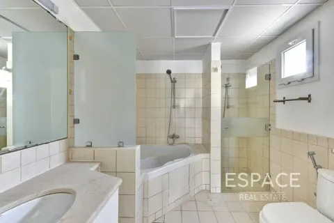 Villa sa Meadows, Dubai, UAE 5 silid-tulugan, 353 sq.m. № 738453 - larawan 10