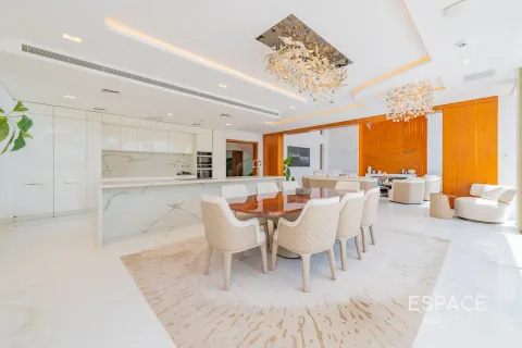 Palm Jumeirah, Dubai, संयुक्त अरब अमीरात में विला, 5 बेडरूम, 1310 वर्ग मीटर, संख्या 738450 - फ़ोटो 16