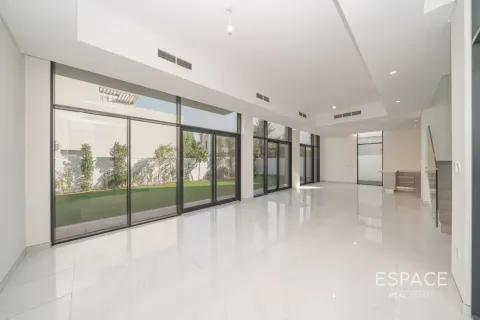 Vila di Al Furjan, Dubai, UEA 5 kamar tidur, 414 m2 nomor 738455 - foto 2