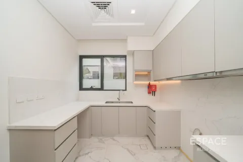 Vila di Al Furjan, Dubai, UEA 5 kamar tidur, 414 m2 nomor 738455 - foto 4