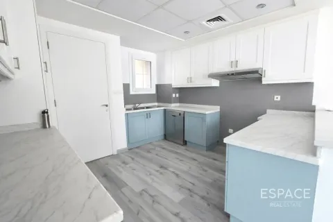 Vila di Arabian Ranches, Dubai, UEA 3 kamar tidur, 259 m2 nomor 738454 - foto 6