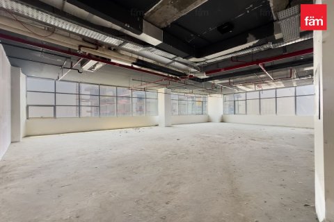 Dubai、UAE にあるオフィスの賃貸物件 157.1 m2、No752060 - 写真 3