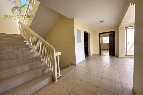 Al Hamra Village, Ras Al Khaimah, BAE’de kiralık villa 5 yatak odası, 982.6 m&sup2; No 512536 - fotoğraf 19
