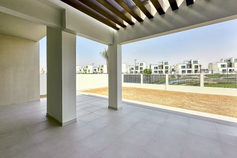 Vila di Arabian Ranches 3, Dubai, UAE 5 bilik tidur, 509.48 meter persegi № 750889 - foto 18