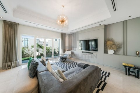 Al Furjan, Dubai, UAE의 임대용 빌라 침실 4개, 600제곱미터 번호 664140 - 사진 2