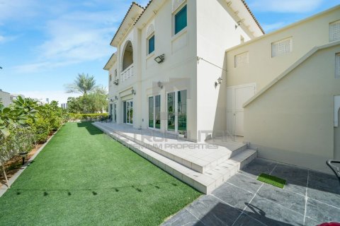 Al Furjan, Dubai, UAE의 임대용 빌라 침실 4개, 600제곱미터 번호 664140 - 사진 26