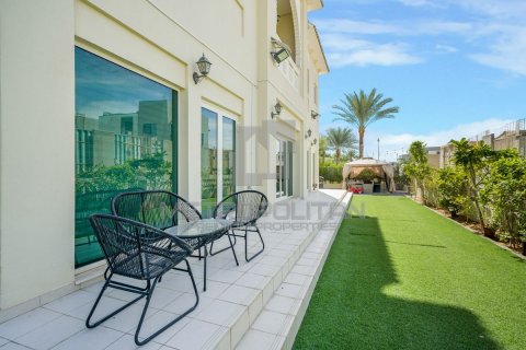 Al Furjan, Dubai, UAE의 임대용 빌라 침실 4개, 600제곱미터 번호 664140 - 사진 23