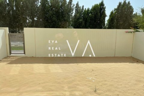 Vila di Dubai, UEA 3 kamar tidur, 245.2 m2 nomor 637786 - foto 4