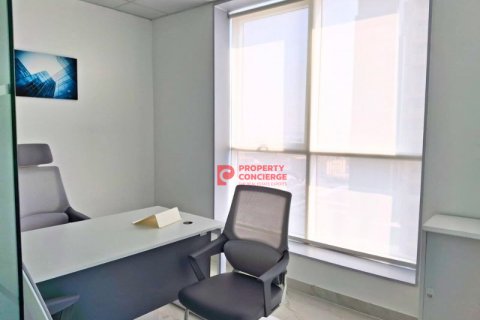 Birojs Jumeirah Lake Towers, Dubaijā, AAE 72 m2 Nr. 486300 - attēls 3